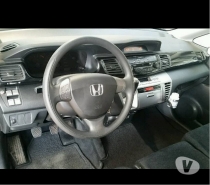 used cars for sale Bedfordshire Luton - Photos for Left hand drive Honda FRV 2007 Manual 1.7 Petrol 6 seaters